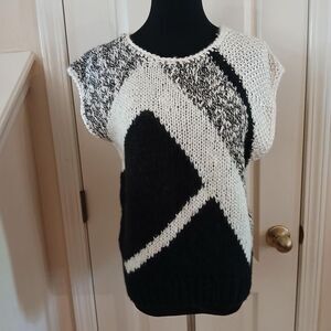 VTG 80s Donagain Geometric Black White Chunky Knit Cap Sleeve Sweater Vest Top M